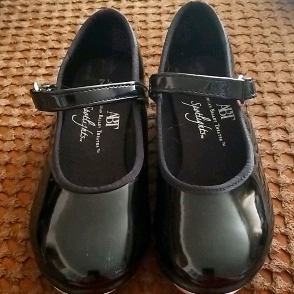 Tap shoes